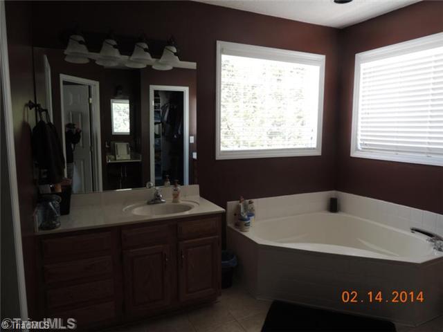 529 Adams Gate Road Winston-Salem, NC 27107 - Photo 14 of 15 Interior Space/Layout.