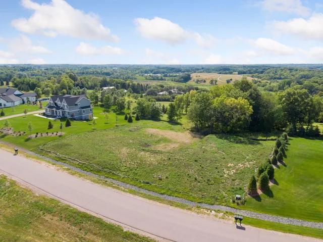 $3,300,000 | 2898 Deerhill Road, Medina, MN 55356