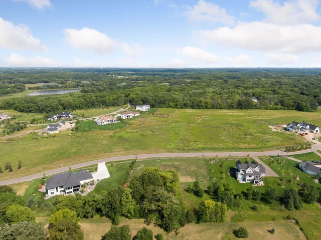 $3,300,000 | 2898 Deerhill Road, Medina, MN 55356