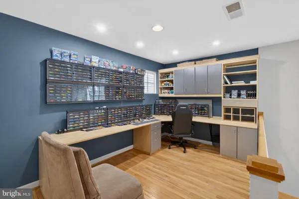 $4,500 | 510 Saddle Ridge Lane, Rockville, MD 20850