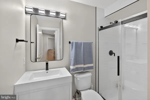 $4,500 | 510 Saddle Ridge Lane, Rockville, MD 20850