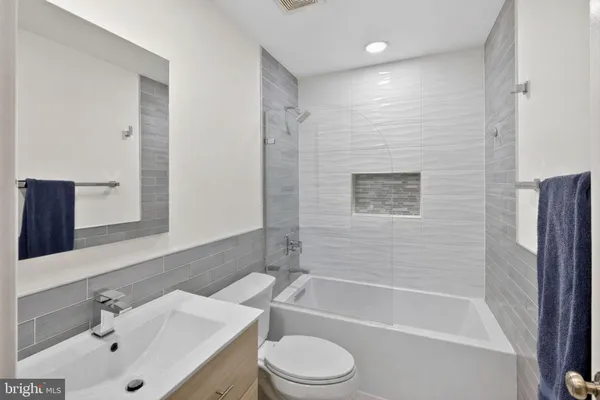 $4,500 | 510 Saddle Ridge Lane, Rockville, MD 20850