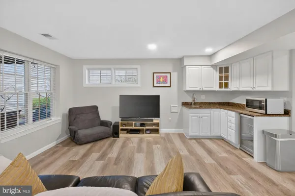 $4,500 | 510 Saddle Ridge Lane, Rockville, MD 20850