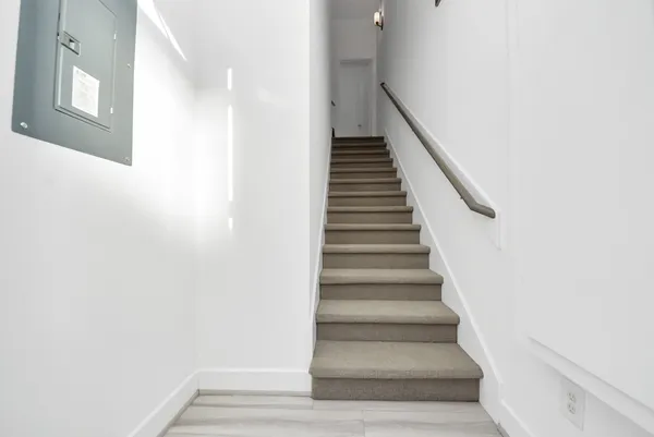 $2,100 | 18716 Centro Main Street, Unit B, Conroe, TX 77385
