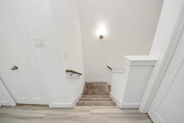 $2,100 | 18716 Centro Main Street, Unit B, Conroe, TX 77385