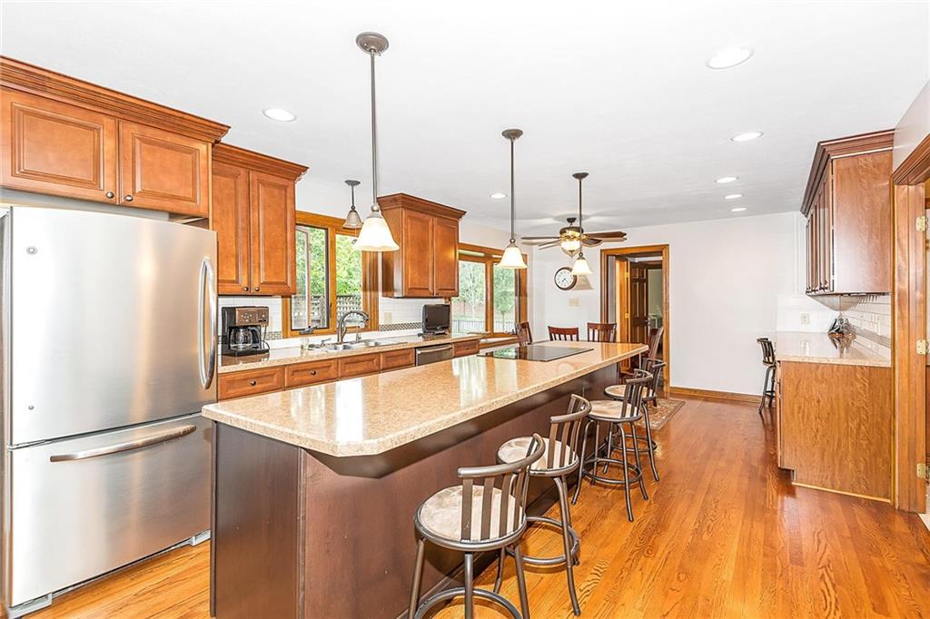 863 Carey Road Carmel, IN 46033 - Photo 19 of 30 Gallery Image 19