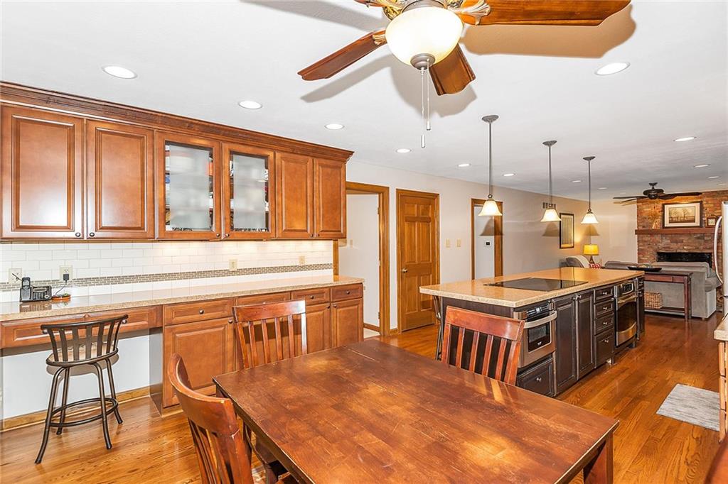 863 Carey Road Carmel, IN 46033 - Photo 23 of 30 Gallery Image 23