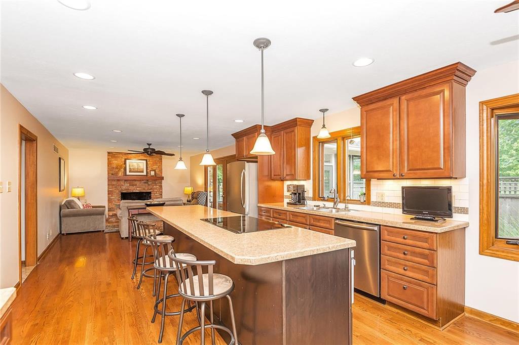 863 Carey Road Carmel, IN 46033 - Photo 24 of 30 Gallery Image 24