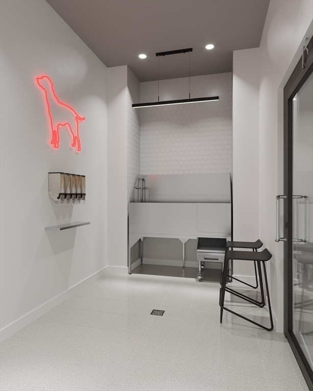 1395 Washington Street, Unit 403 Boston, MA 02118 - Photo 20 of 29