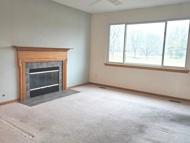 $314,900 | 21320 West Douglas Lane, Plainfield, IL 60544