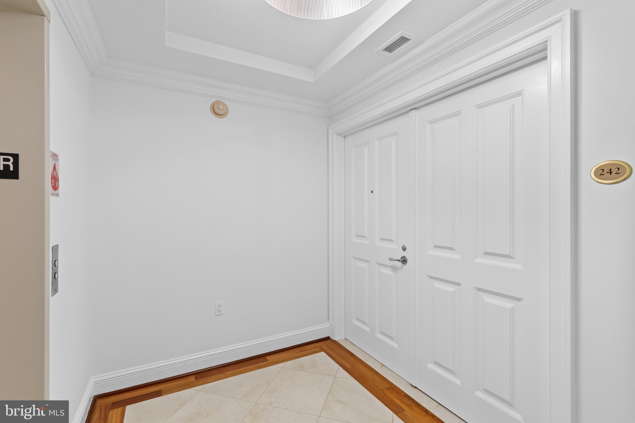 801 Key Highway, Unit 242 Baltimore, MD 21230 - Photo 2 of 52 a view of room