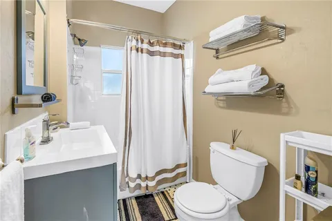 $1,100,000 | 1726 2nd Avenue North, St. Petersburg, FL 33713