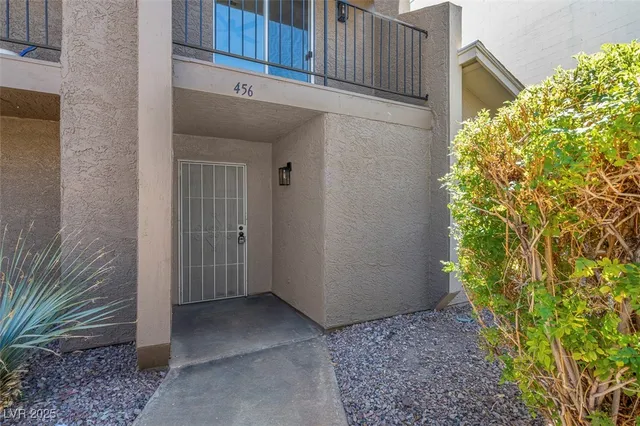 $1,500 | 456 Sellers Place, Henderson, NV 89011