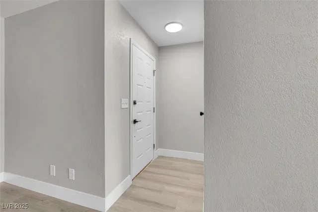 $1,500 | 456 Sellers Place, Henderson, NV 89011