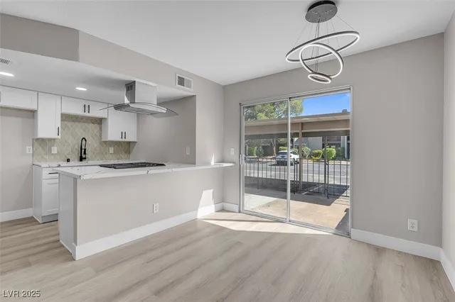 $1,500 | 456 Sellers Place, Henderson, NV 89011