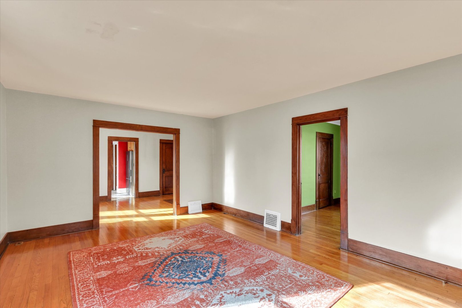 809 West John Street Champaign, IL 61820 - Photo 16 of 34