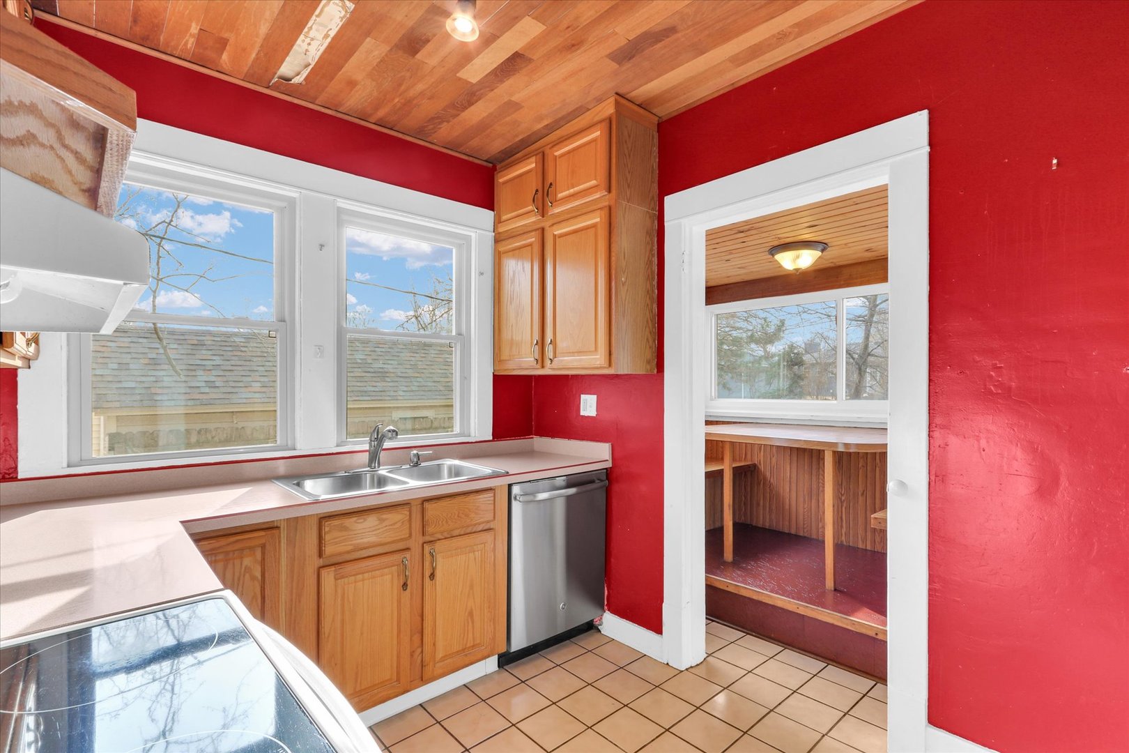 809 West John Street Champaign, IL 61820 - Photo 19 of 34