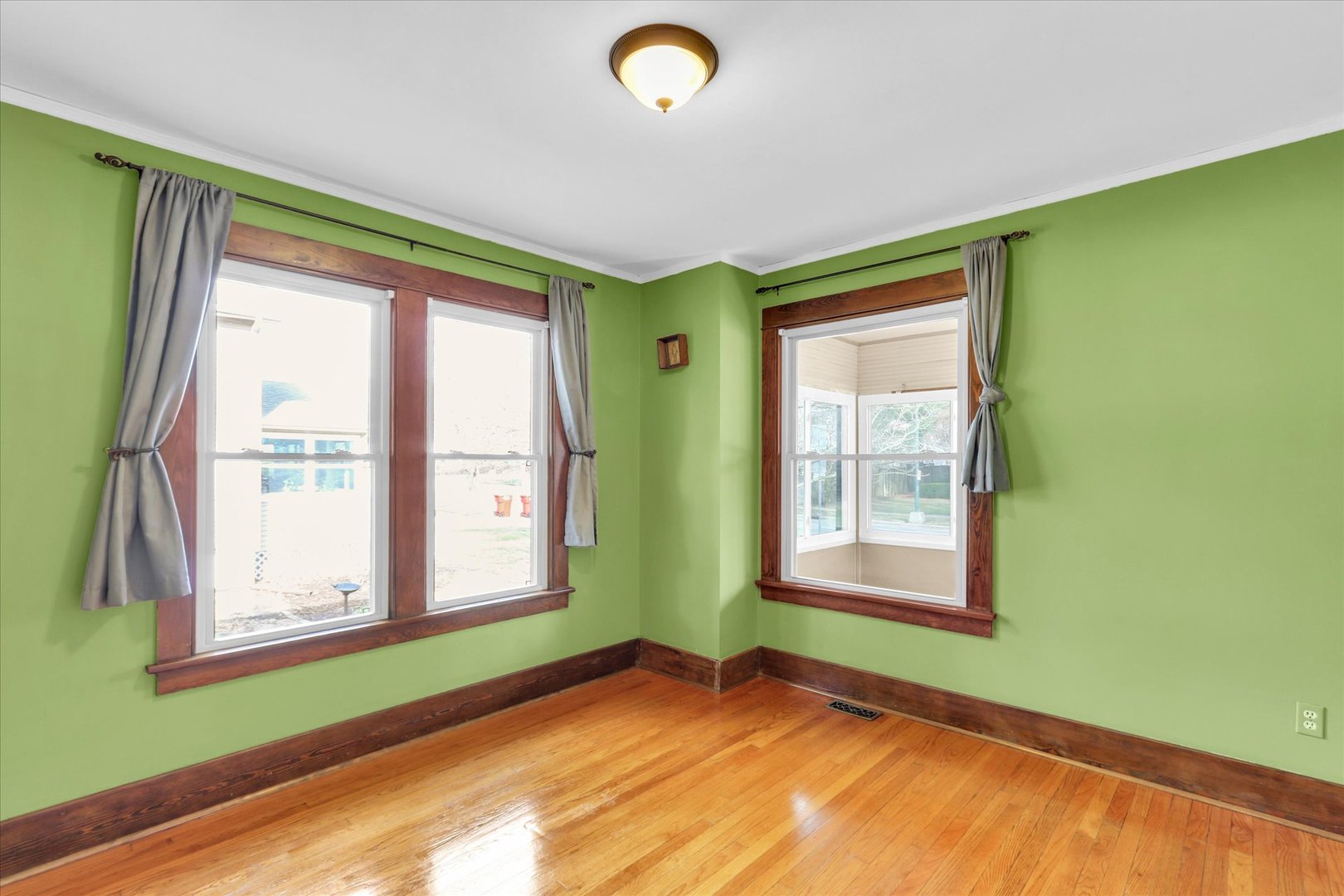 809 West John Street Champaign, IL 61820 - Photo 21 of 34