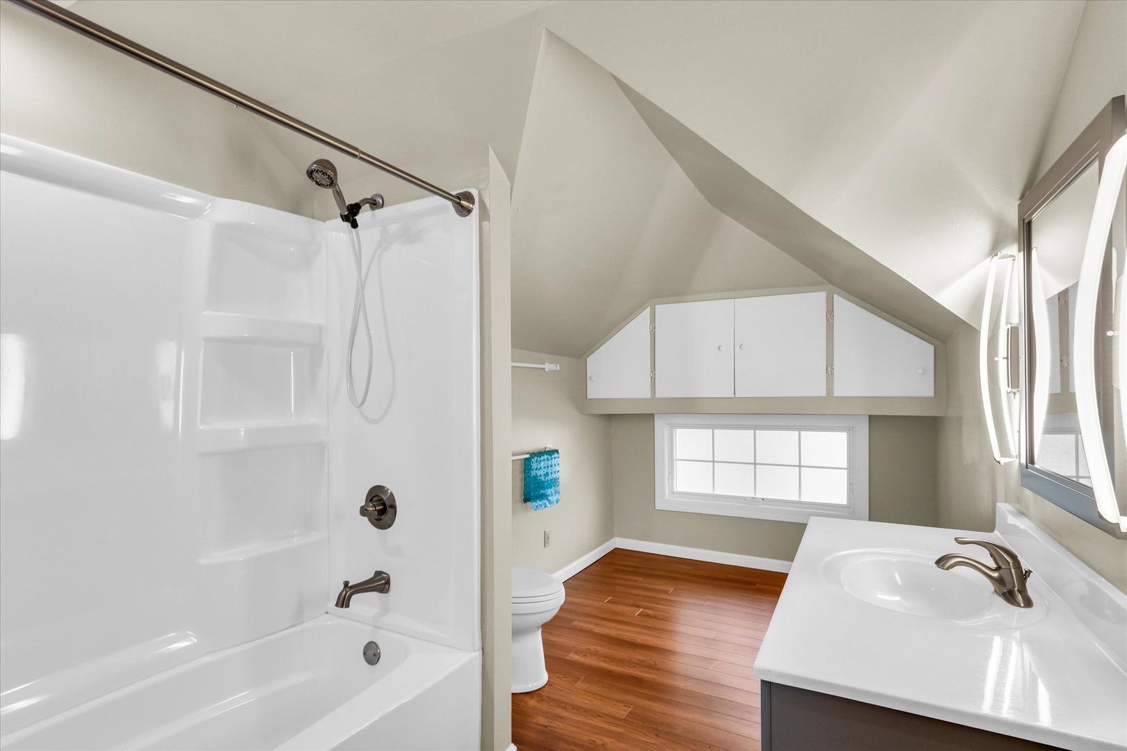 809 West John Street Champaign, IL 61820 - Photo 8 of 34