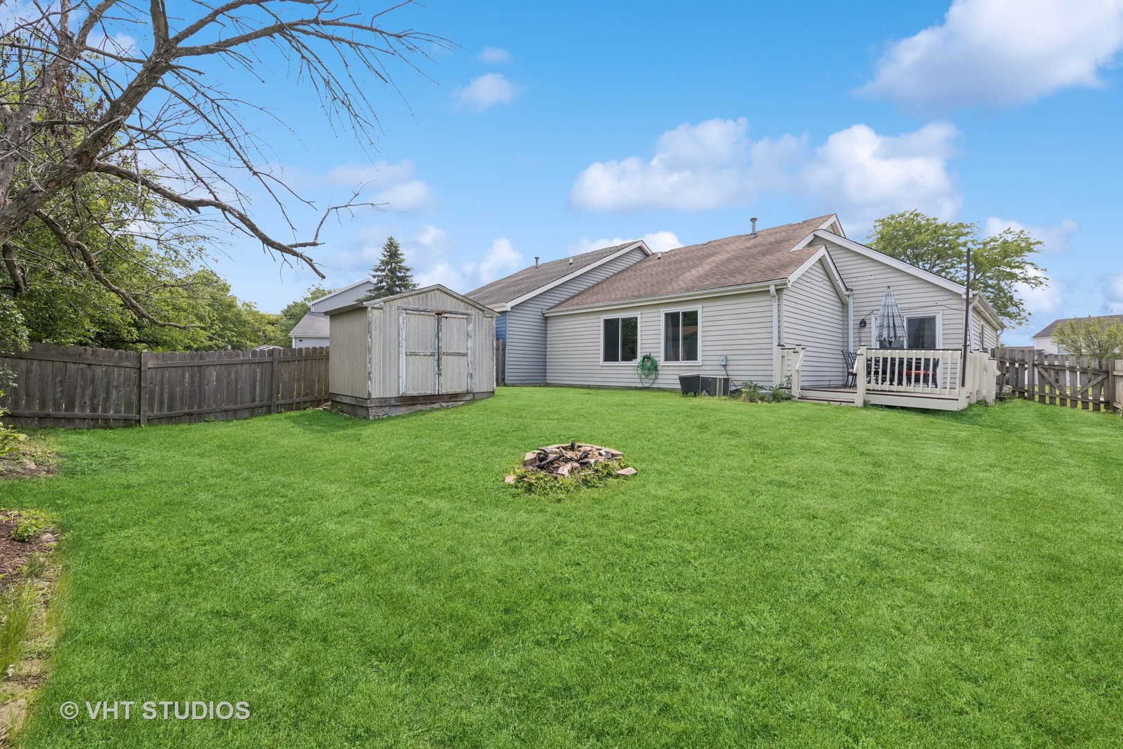 1247 Trinity Drive Carol Stream, IL 60188 - Photo 19 of 20