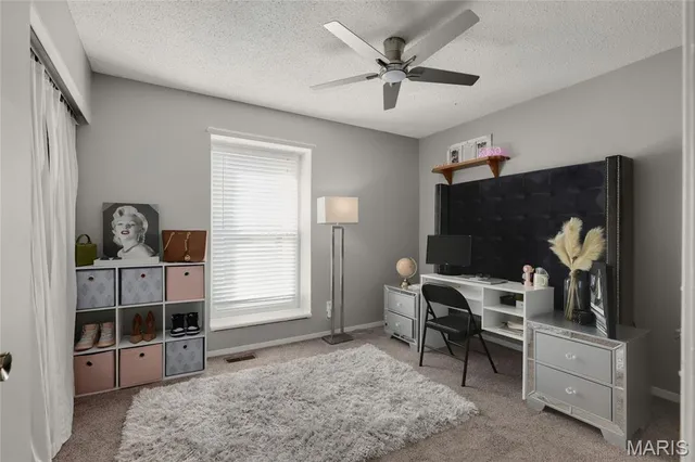 $315,000 | 2154 Riverwood Trails Drive, Hazelwood, MO 63031