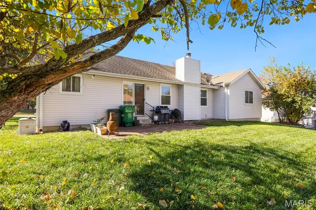 $315,000 | 2154 Riverwood Trails Drive, Hazelwood, MO 63031