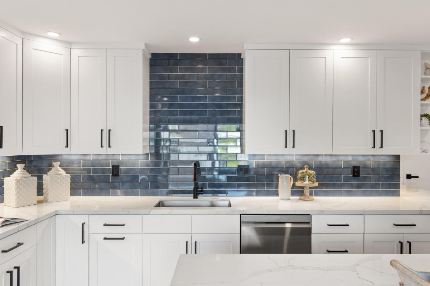 303 Filbert Street Half Moon Bay, CA 94019 - Photo 12 of 40