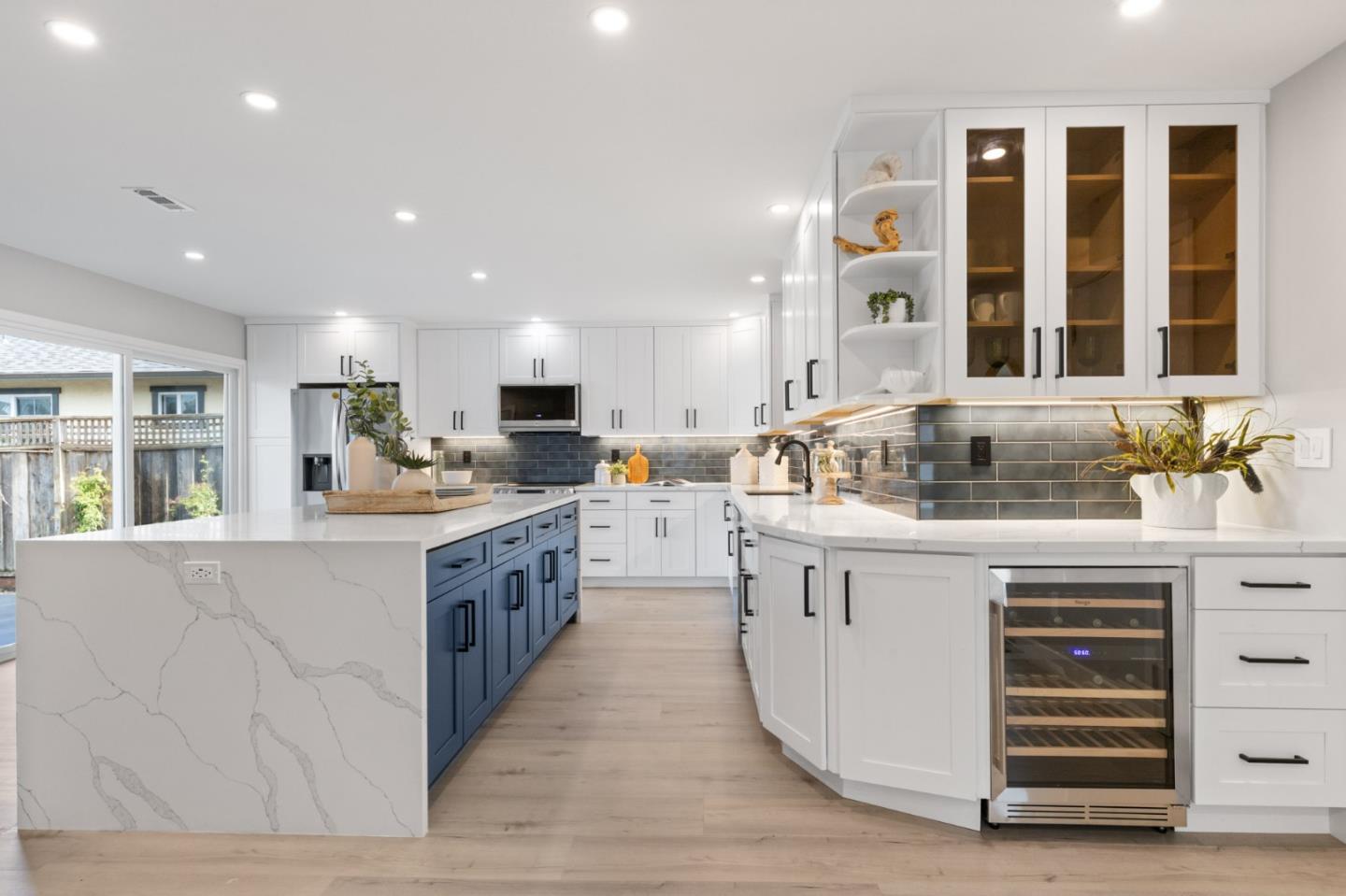 303 Filbert Street Half Moon Bay, CA 94019 - Photo 8 of 40