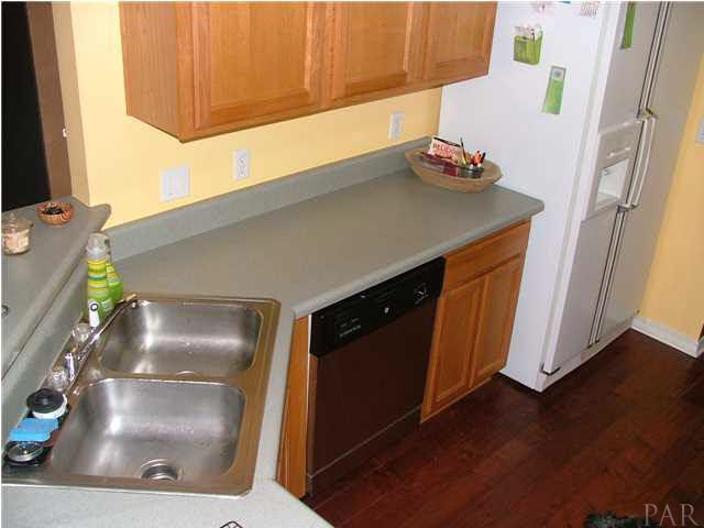 7058 Raburn Road Pensacola, FL 32526 - Photo 7 of 20 Gallery Image 7