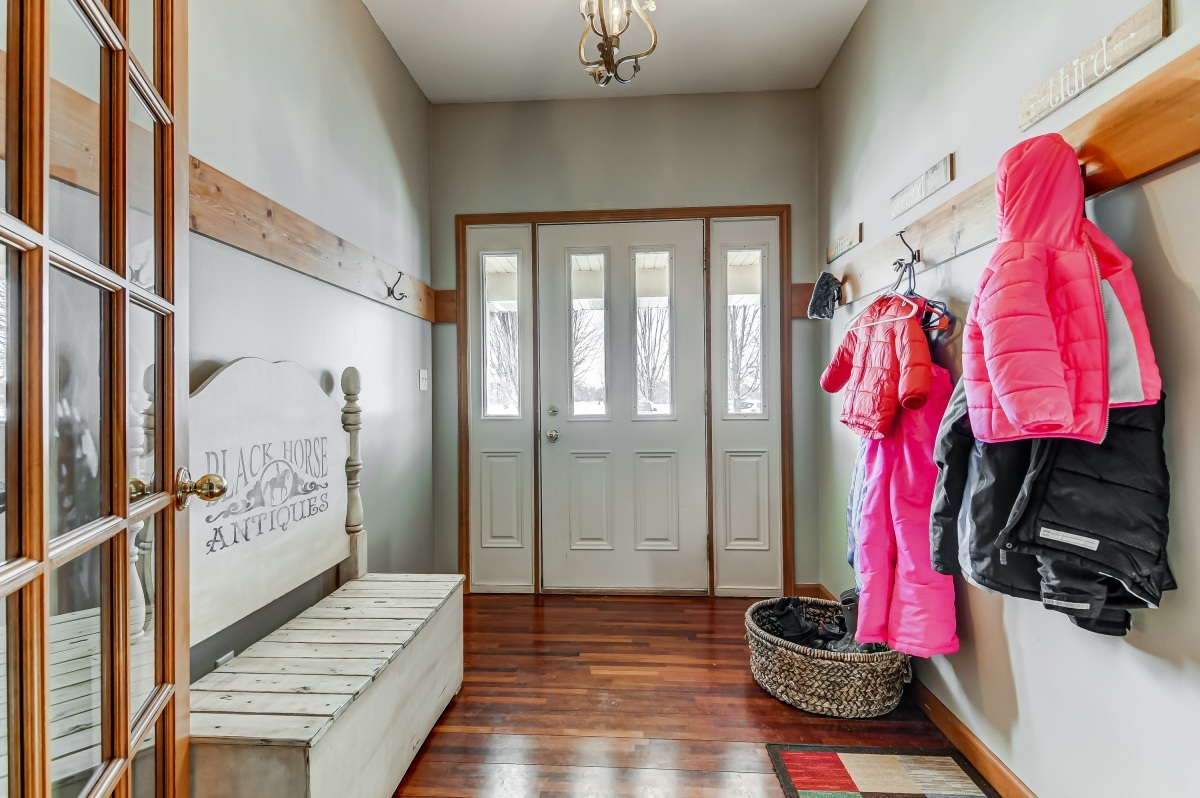 3675 Spaulding Orchard Road Springfield, IL 62711 - Photo 4 of 50