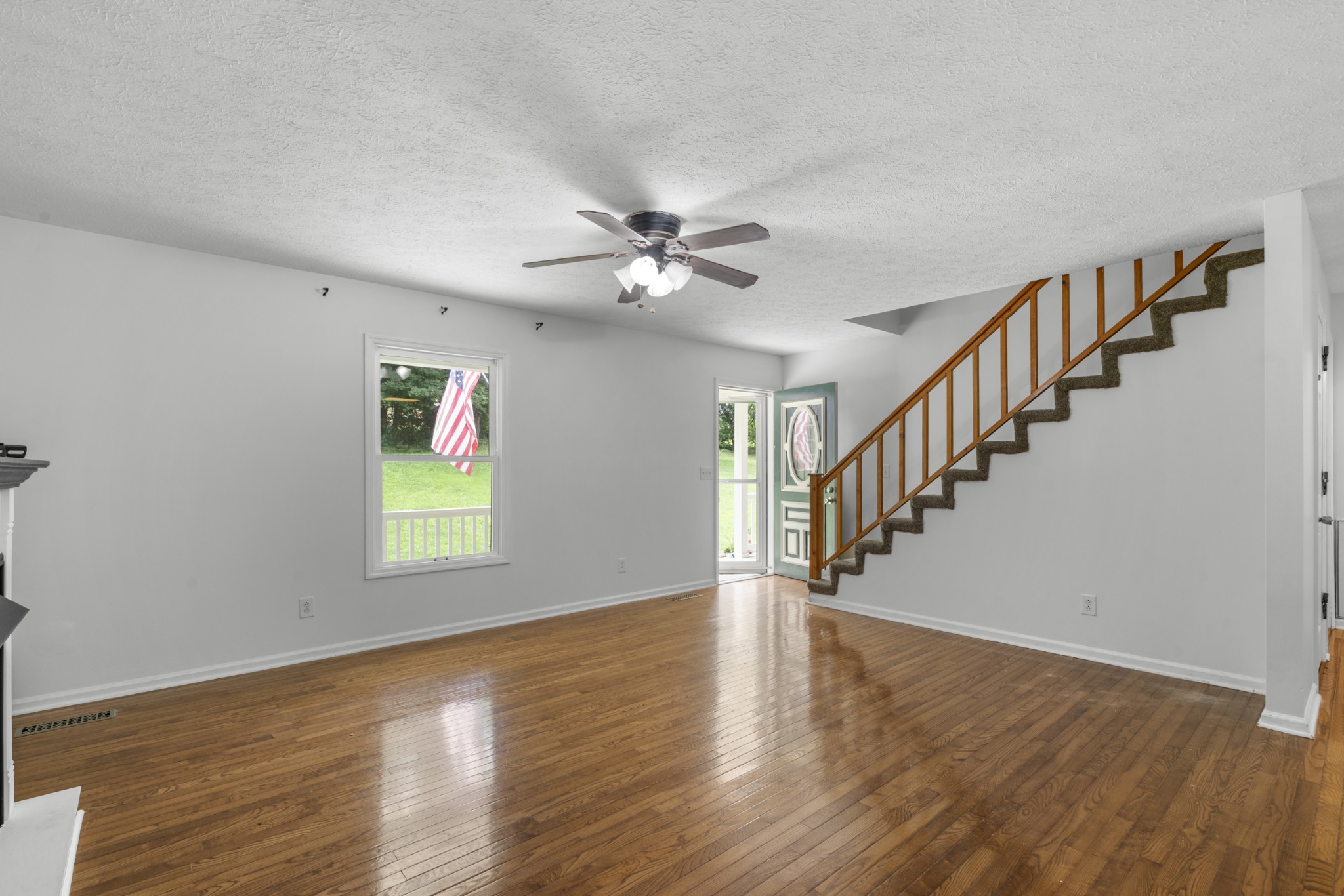207 Robinson Road Dickson, TN 37055 - Photo 9 of 56