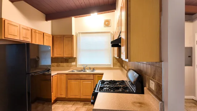 $162,000 | 335 Oakwood Street, Park Forest, IL 60466