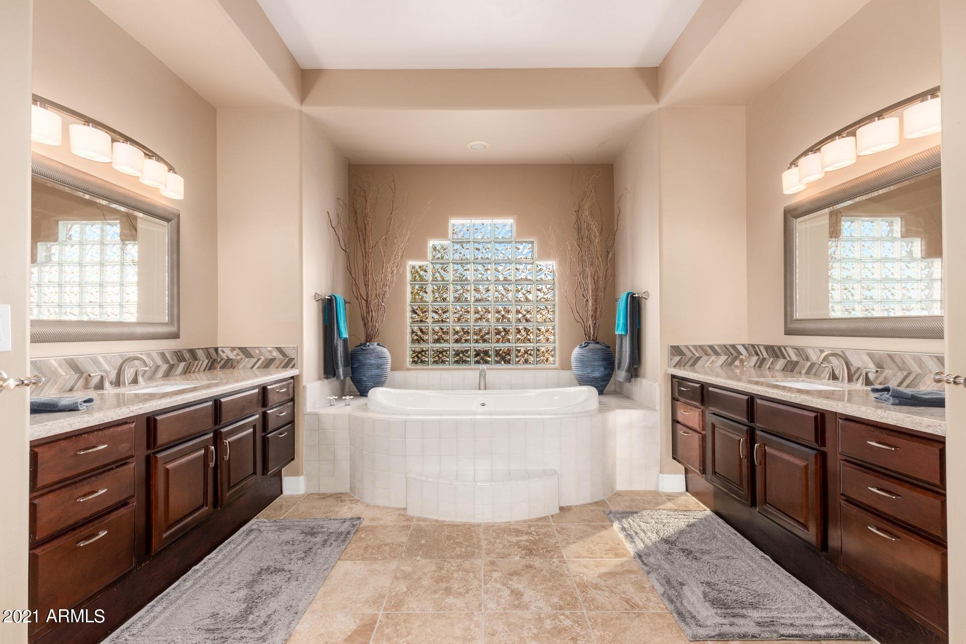 13620 Fairway Loop North Goodyear, AZ 85395 - Photo 31 of 45 0036-Fariway (36)