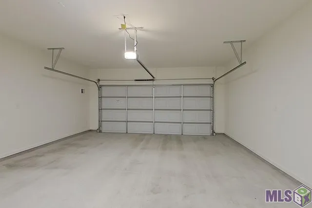 $1,805 | Undisclosed Address, Carencro, LA 70520