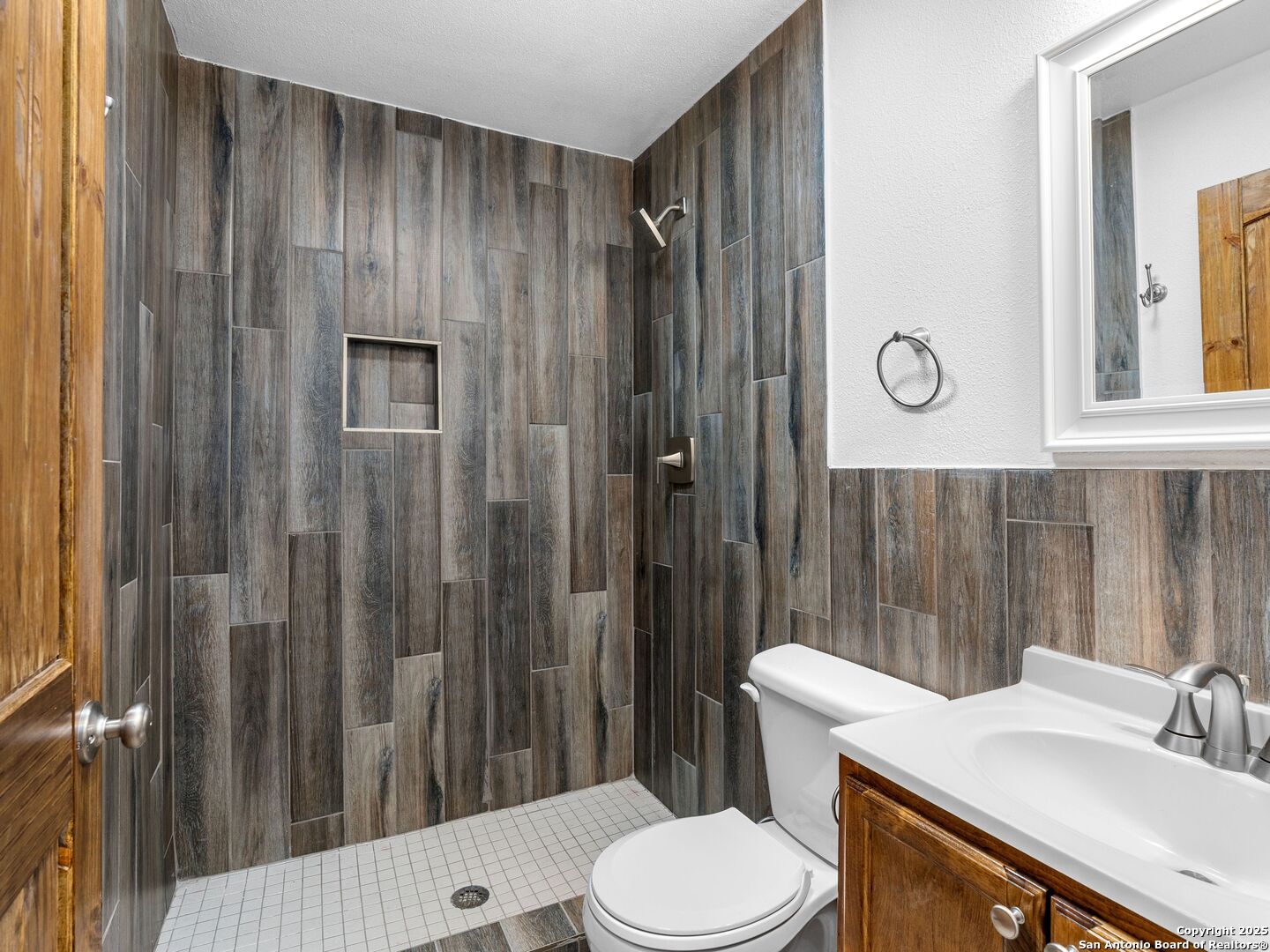 511 5th Street Natalia, TX 78059 - Photo 18 of 29