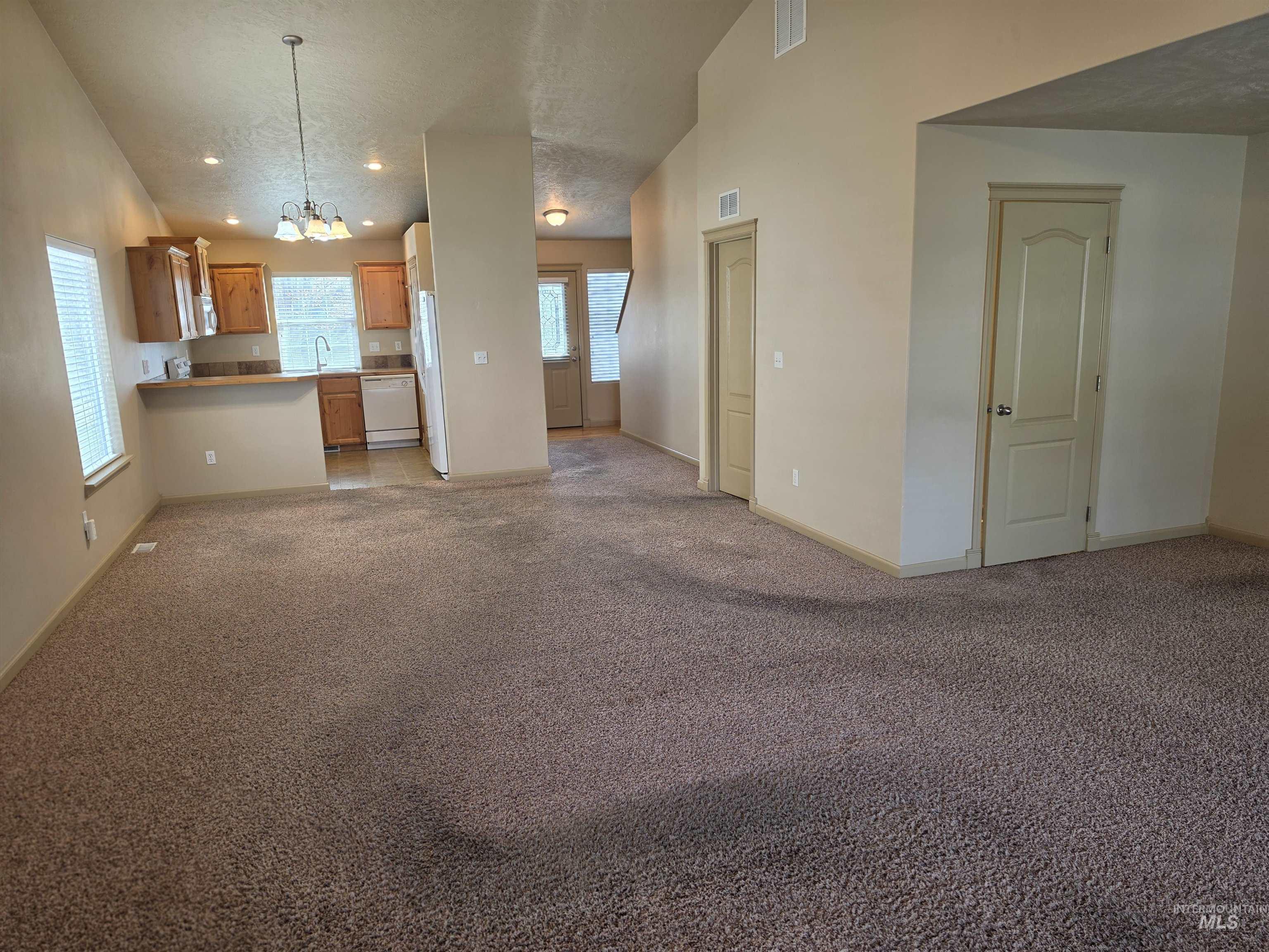 17599 Dark Zebra Way Nampa, ID 83687 - Photo 8 of 49