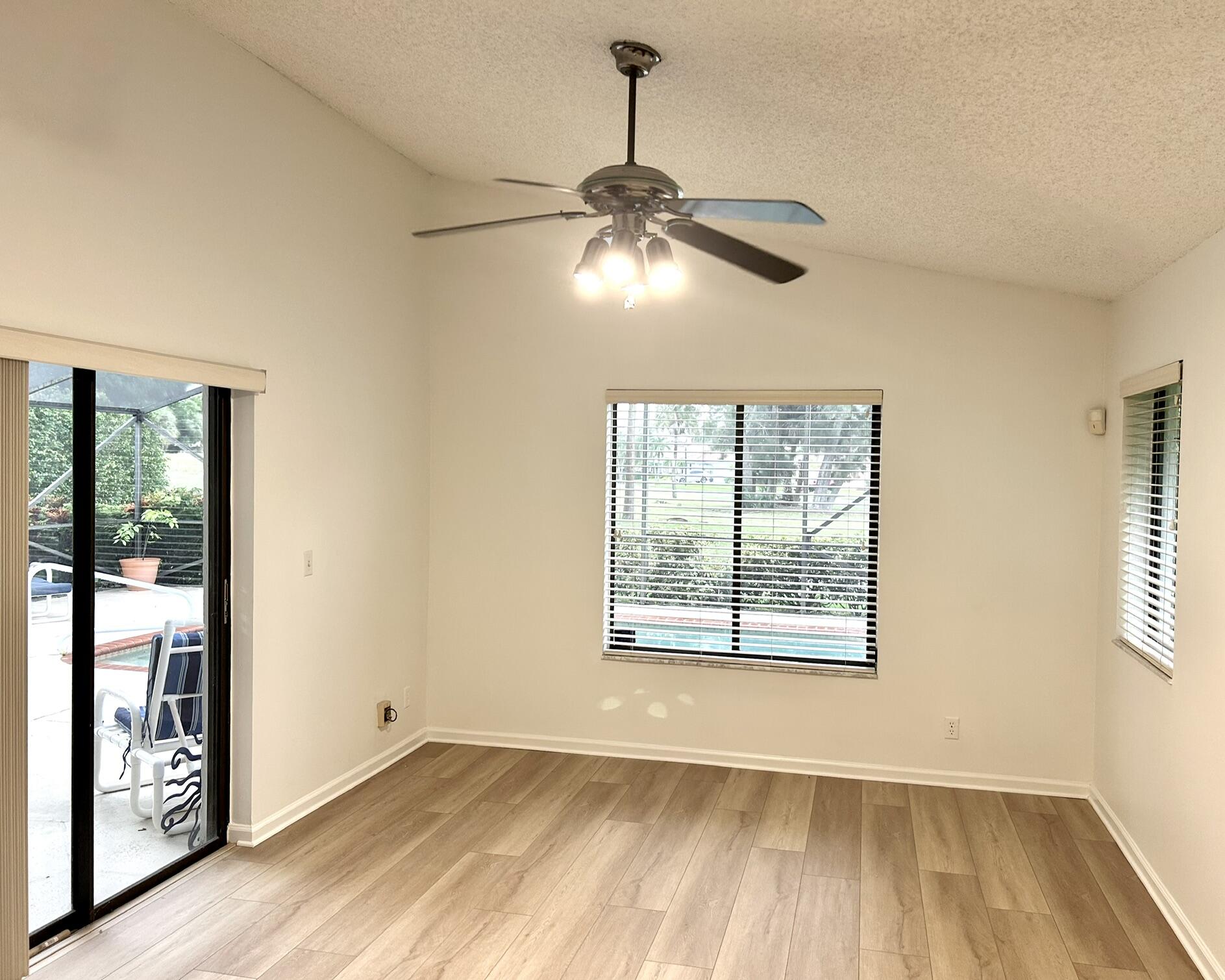 10215 Camelback Lane Boca Raton, FL 33498 - Photo 10 of 23 IMG_2813