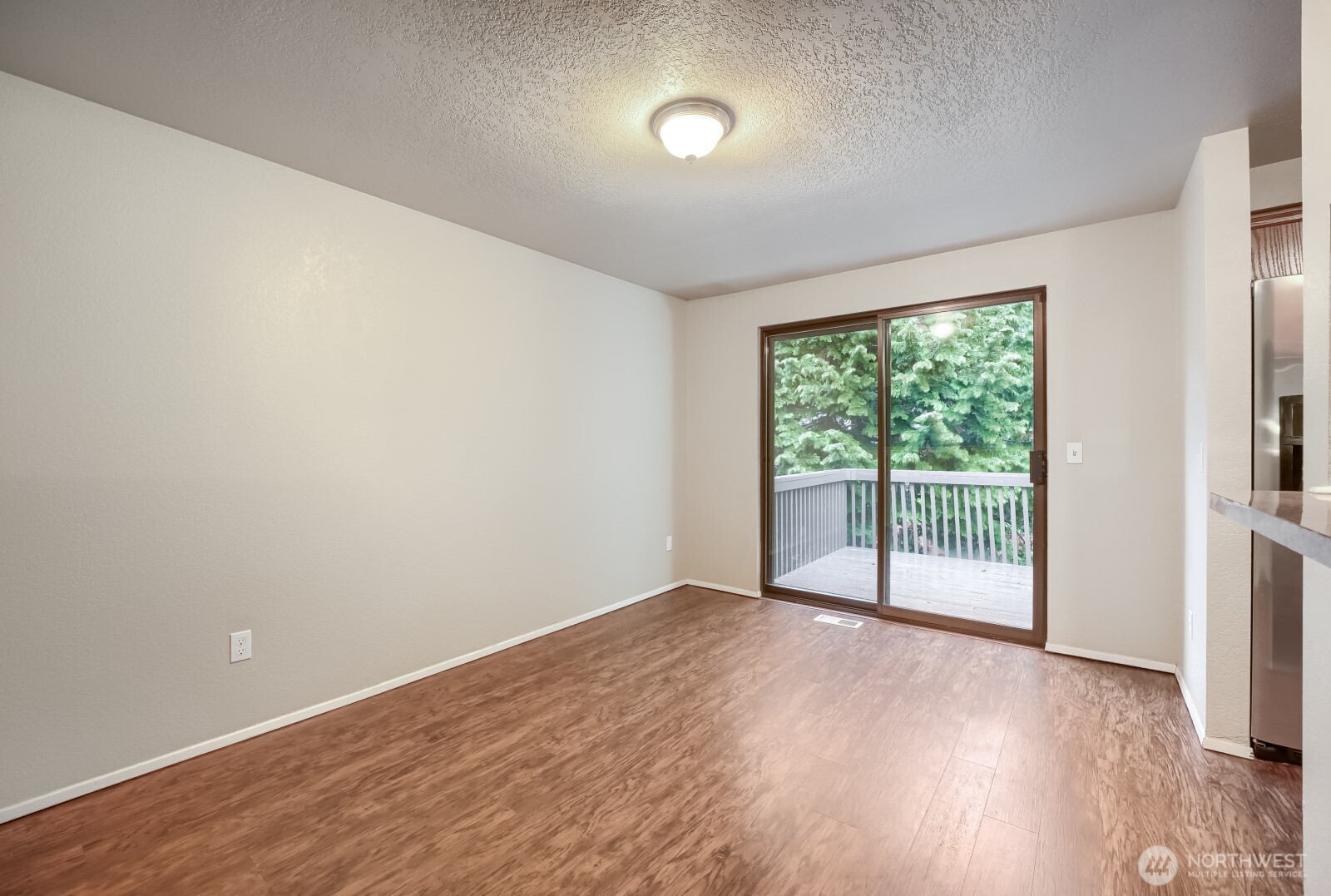 30912 11th Avenue Southwest Federal Way, WA 98023 - Photo 7 of 22