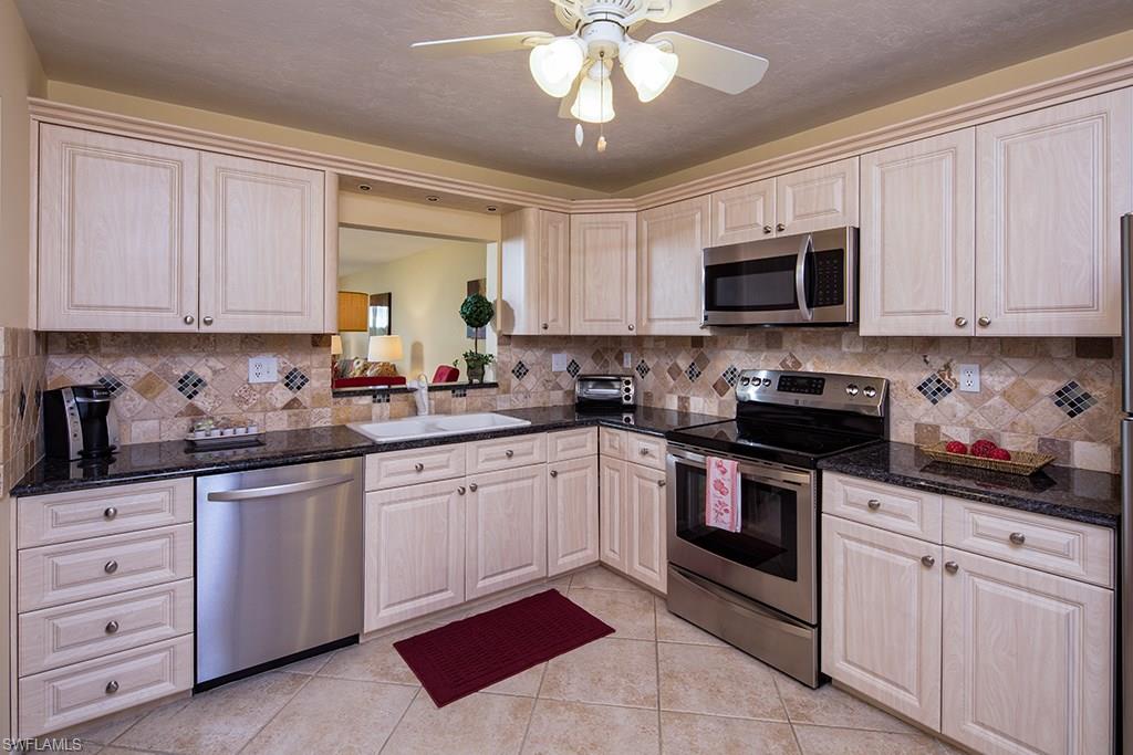 305 Goodlette Road South, Unit 304C Naples, FL 34102 - Photo 3 of 9 Gallery Image 3
