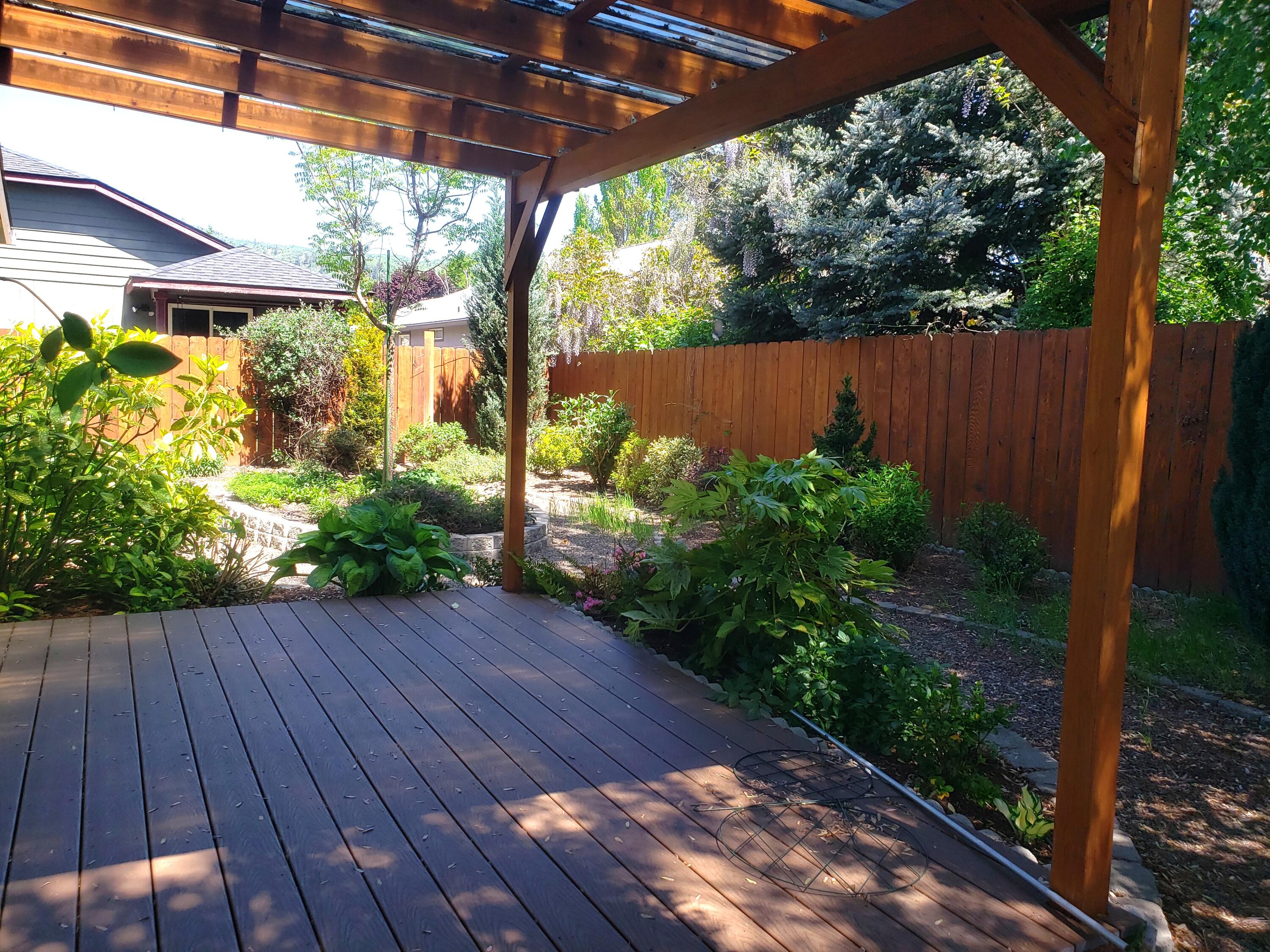 617 Southwest Larch Road Grants Pass, OR 97526 - Photo 21 of 24 20250502_124938