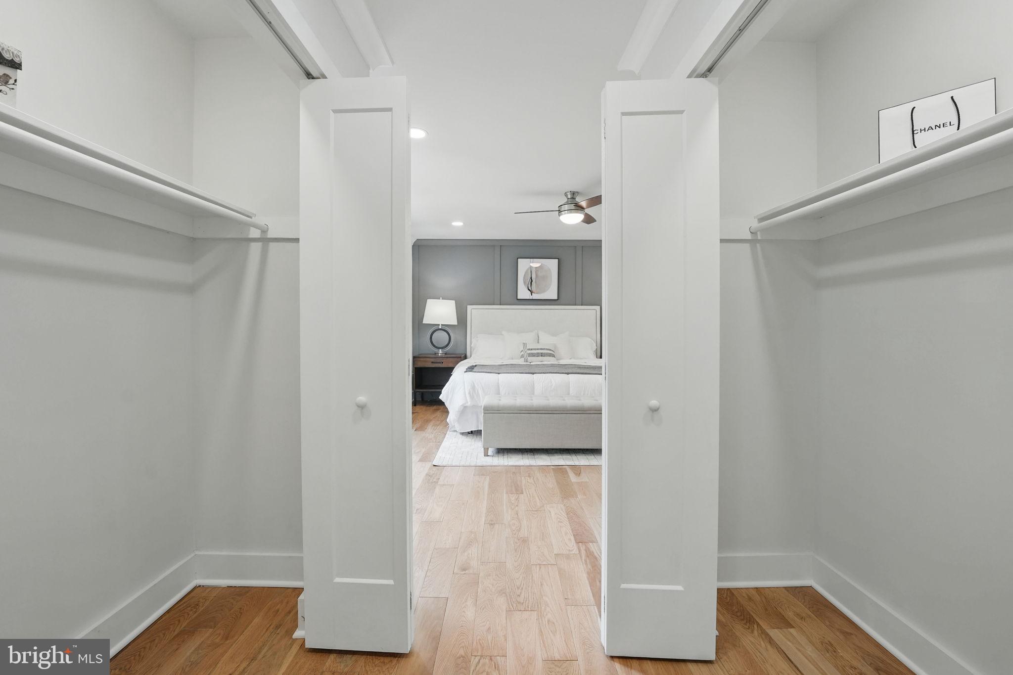 1496 Roundleaf Court Reston, VA 20190 - Photo 31 of 53 Primary bedroom