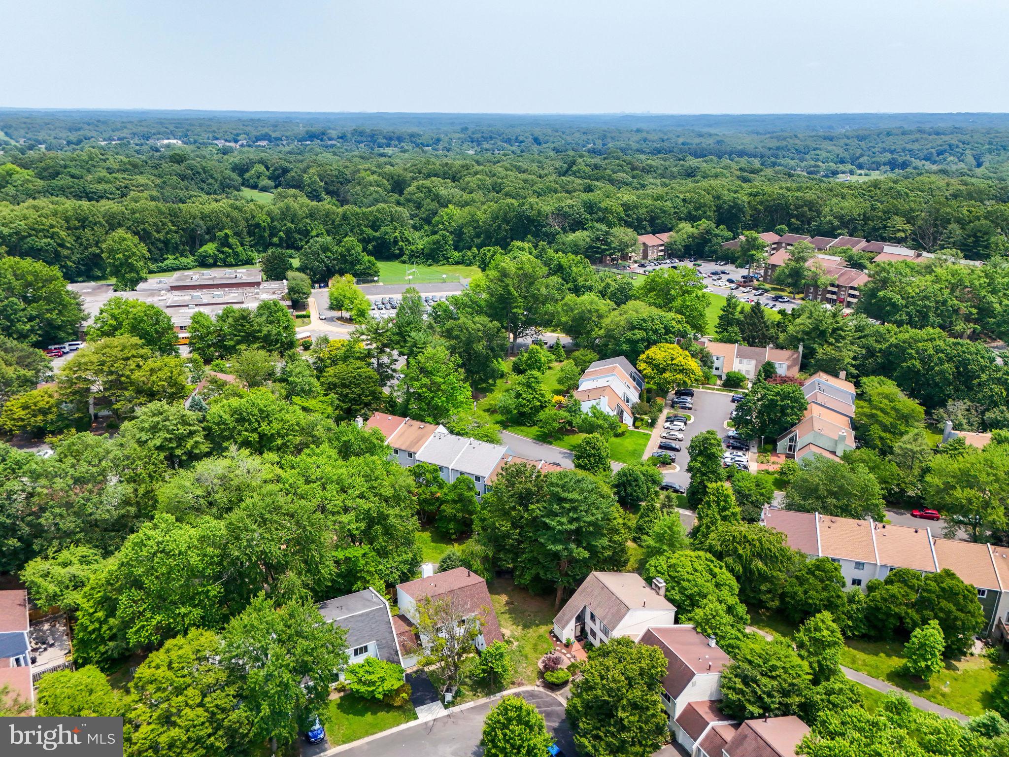 1496 Roundleaf Court Reston, VA 20190 - Photo 48 of 53 Gallery Image 48