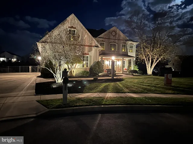 $799,900 | 6014 Three Rivers Drive, Harrisburg, PA 17112