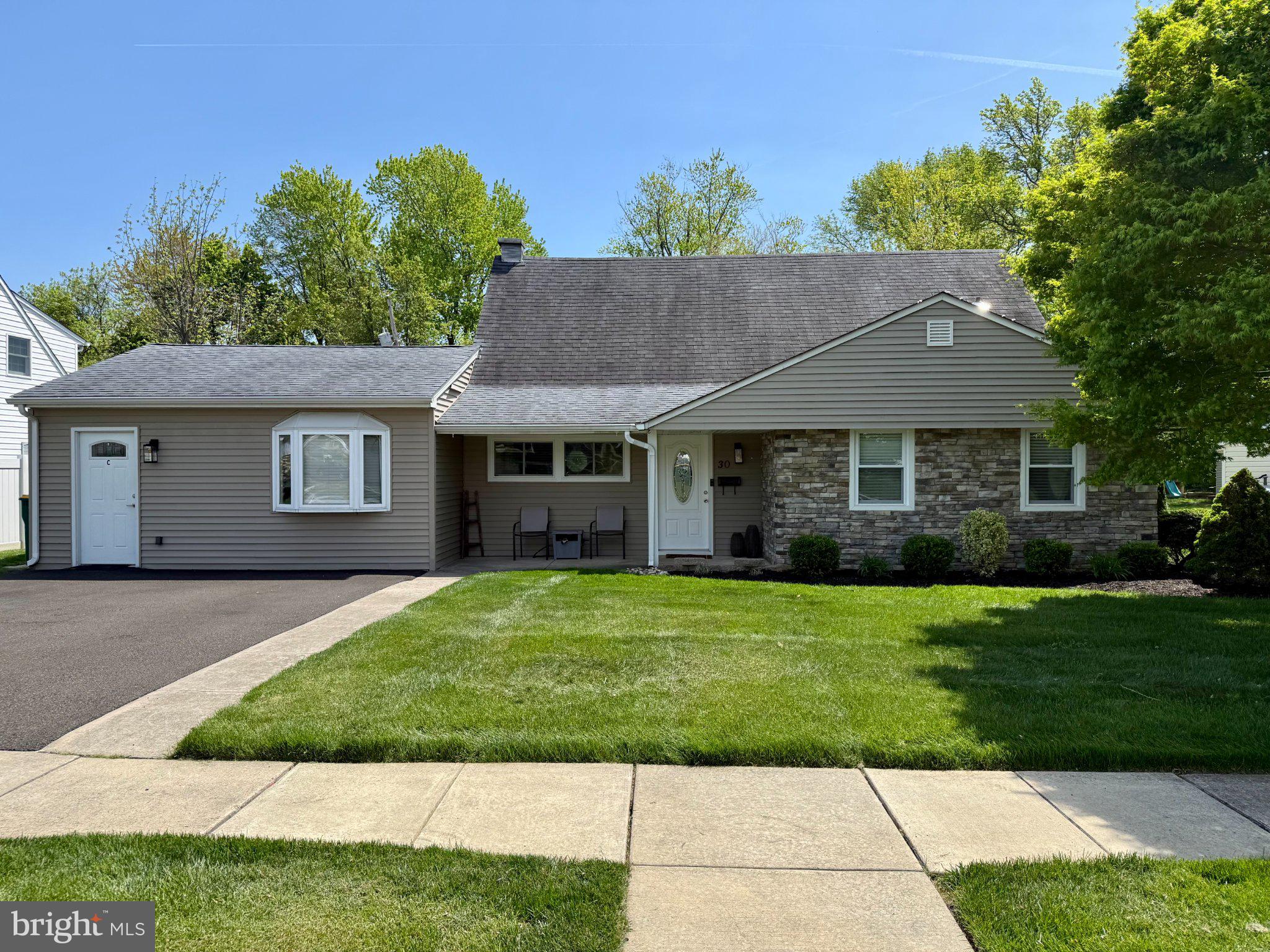 30 Hollow Road Levittown, PA 19056 - Photo 1 of 1