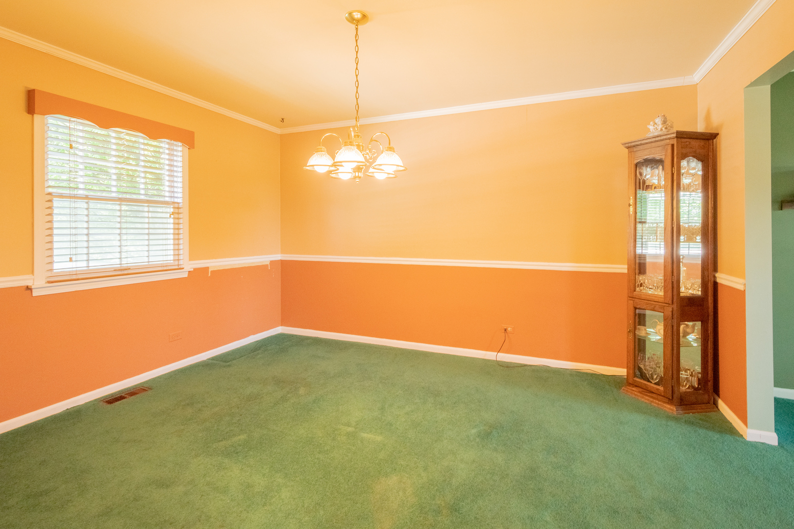 344 High Road Cary, IL 60013 - Photo 12 of 49