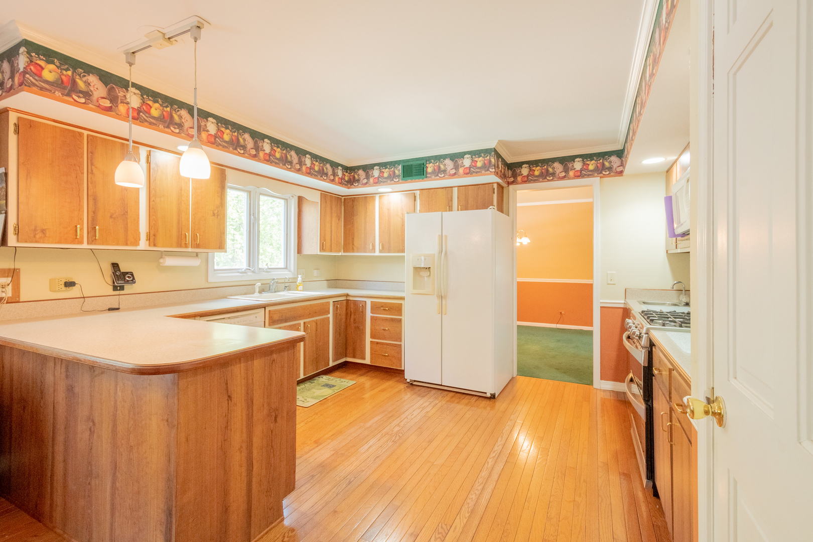 344 High Road Cary, IL 60013 - Photo 13 of 49