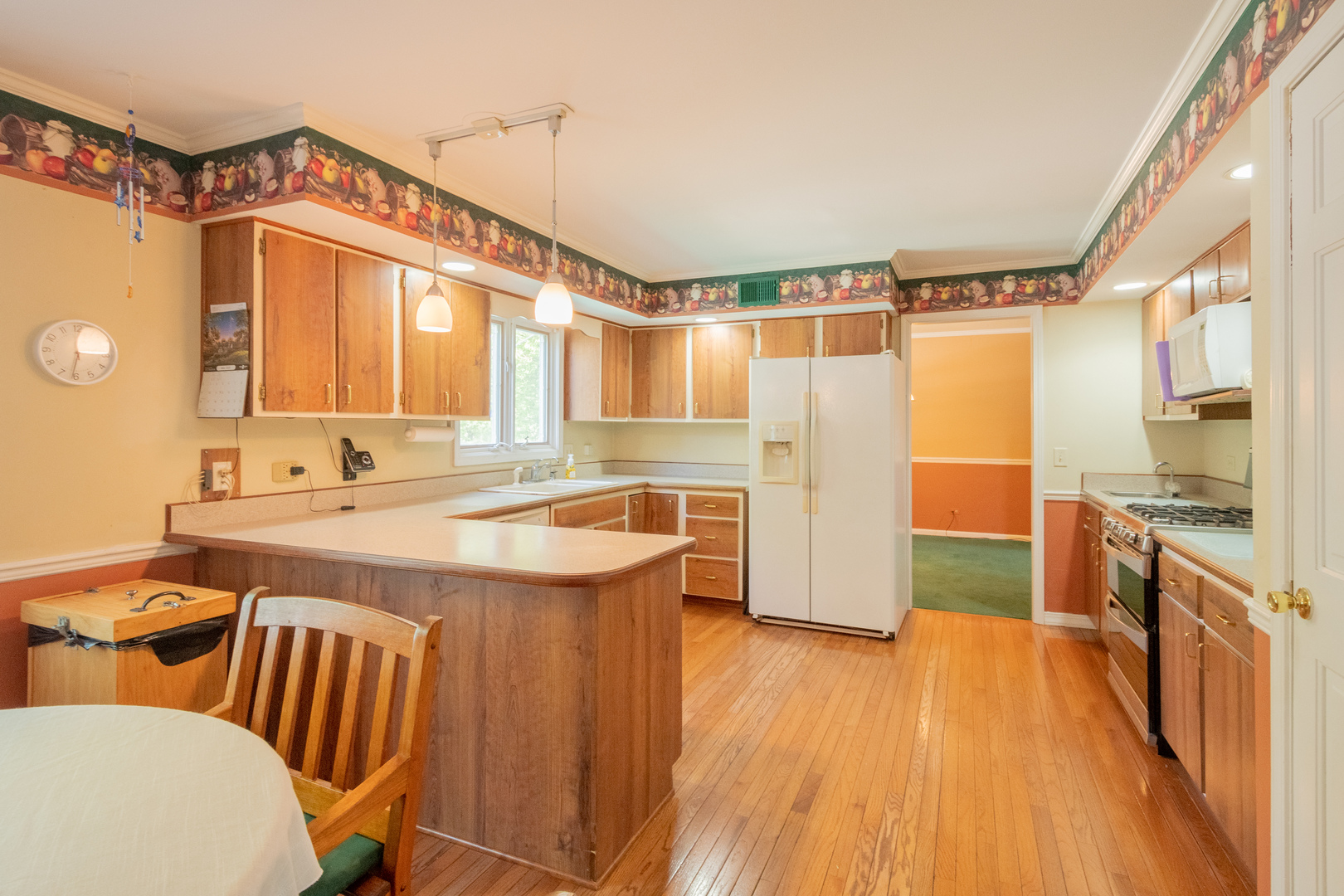 344 High Road Cary, IL 60013 - Photo 16 of 49