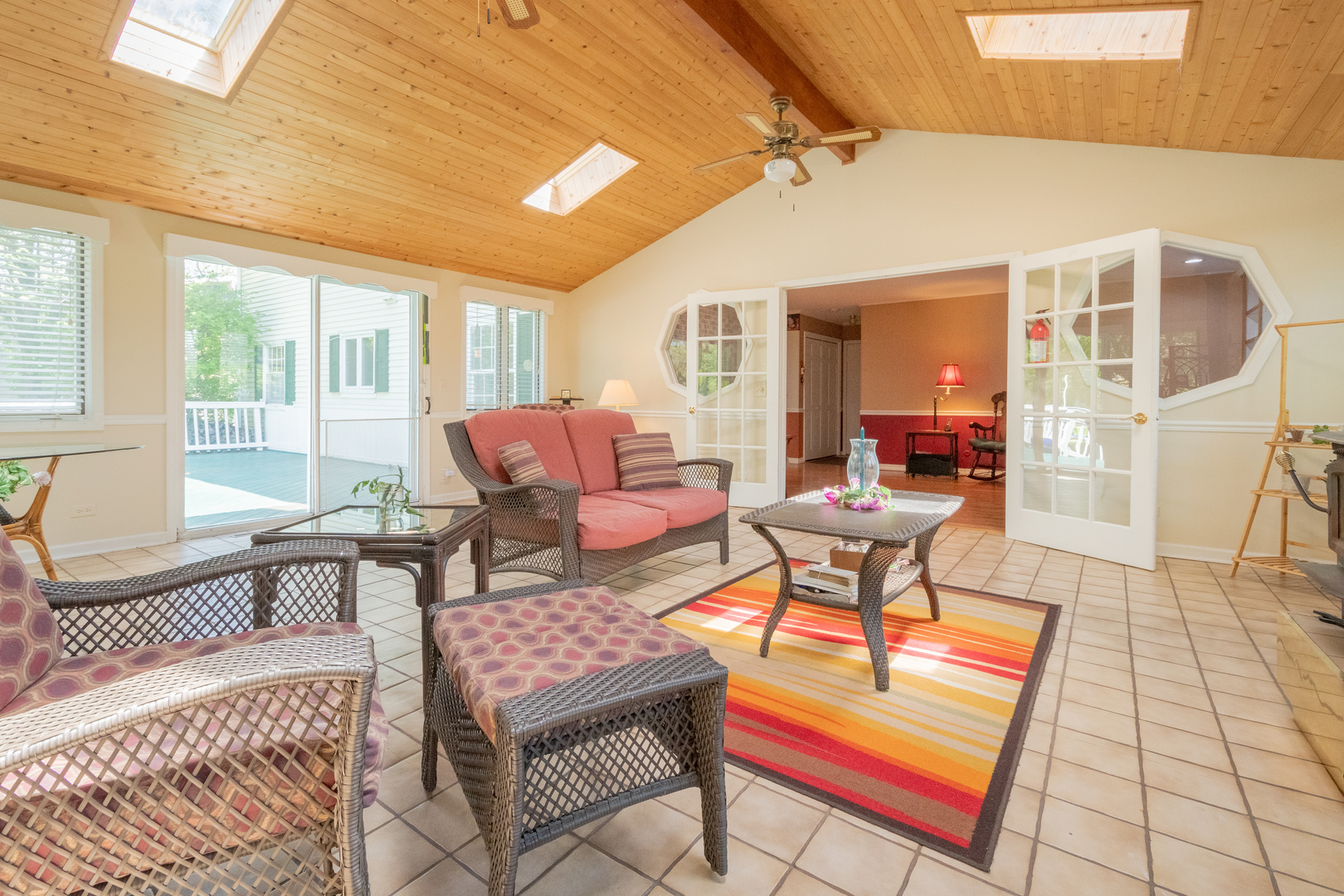 344 High Road Cary, IL 60013 - Photo 27 of 49