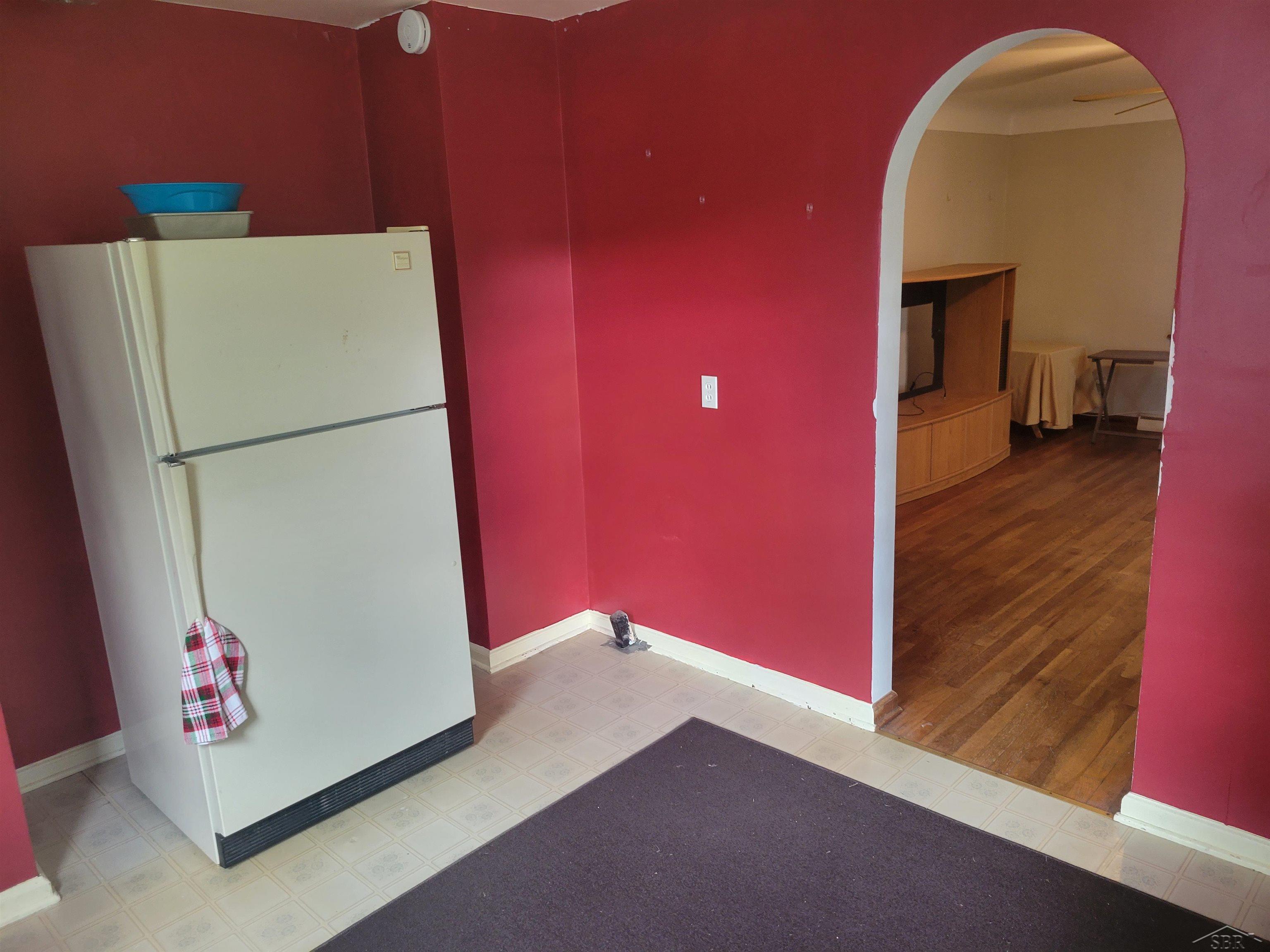 540 Swanson Road Saginaw, MI 48609 - Photo 3 of 11 50088324-2.JPG