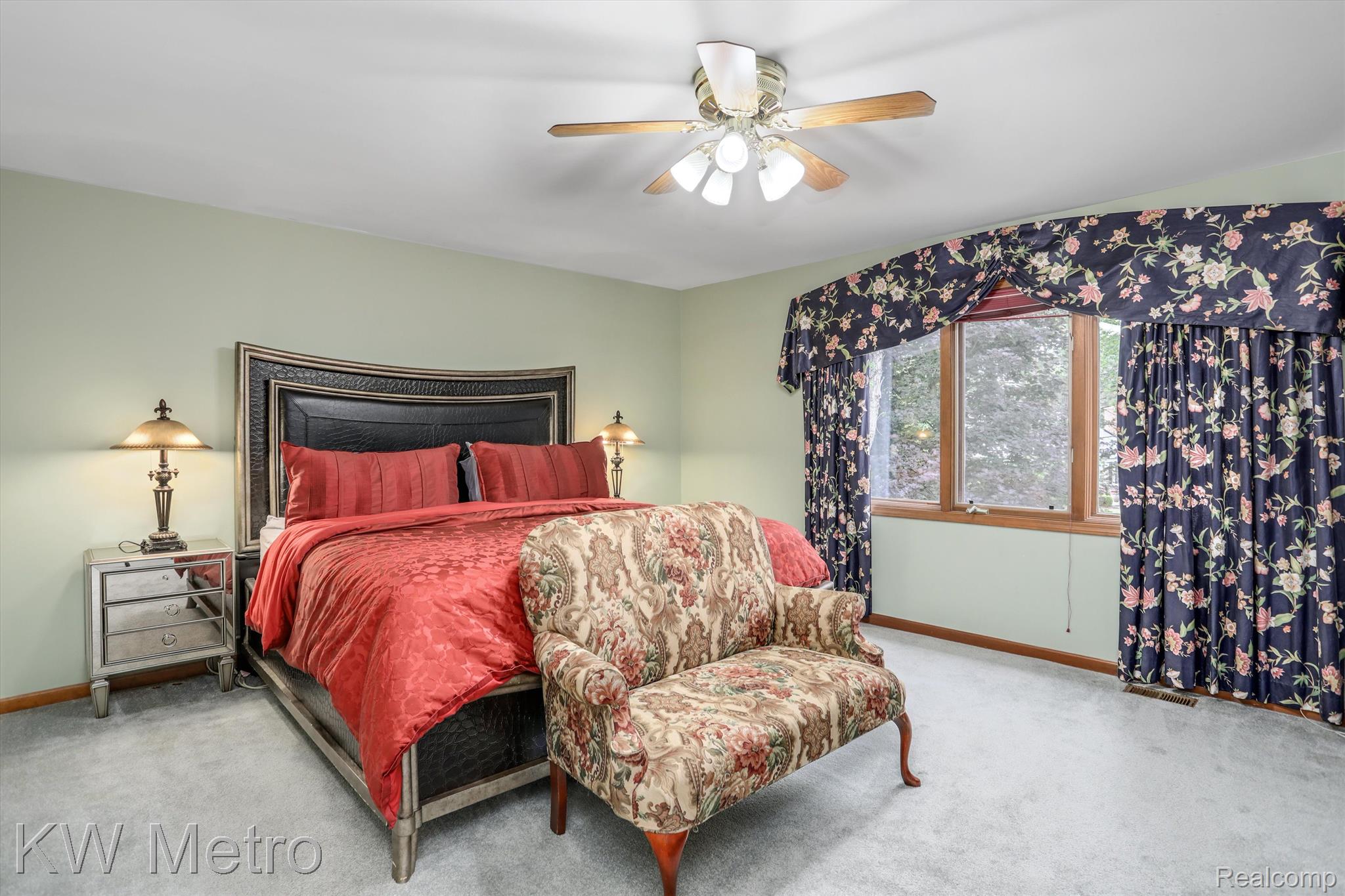 1372 Sherborn Court Rochester, MI 48306 - Photo 20 of 48 Master bedroom